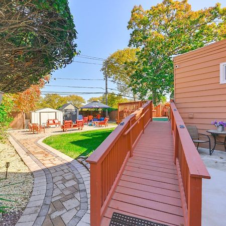 Central Elmont Studio With Great Outdoor Space! Exteriör bild
