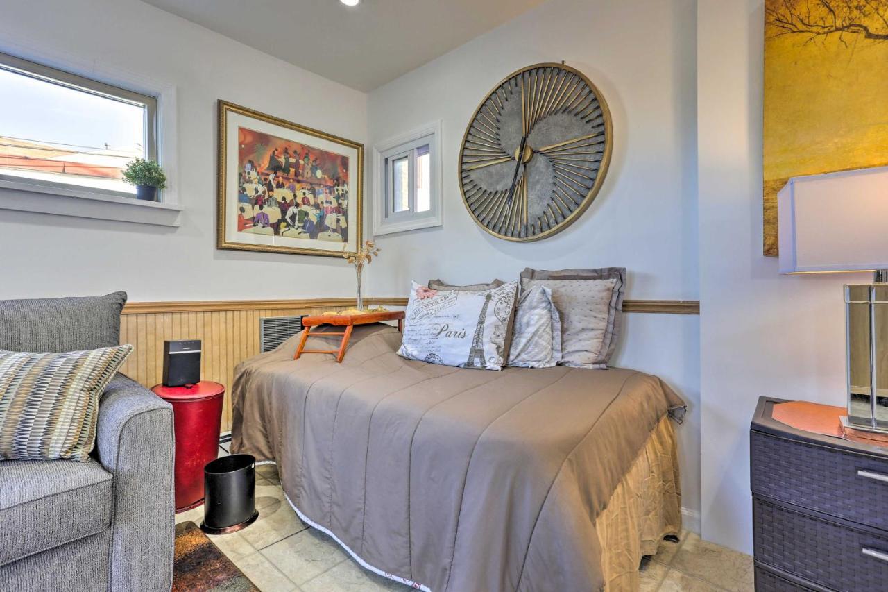 Central Elmont Studio With Great Outdoor Space! Exteriör bild