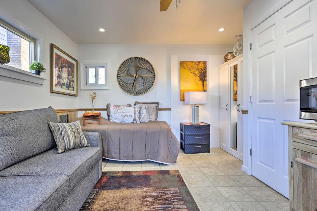 Central Elmont Studio With Great Outdoor Space! Exteriör bild